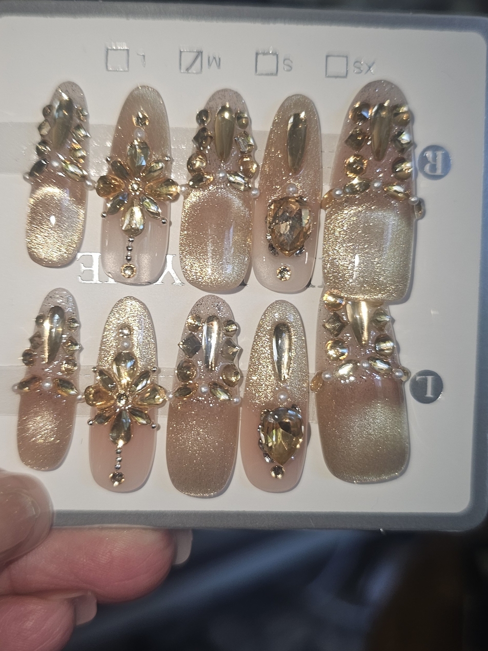 Luxury Crystal Embellished Press-On Nails in Champagne Gold -set 10 Size M  New